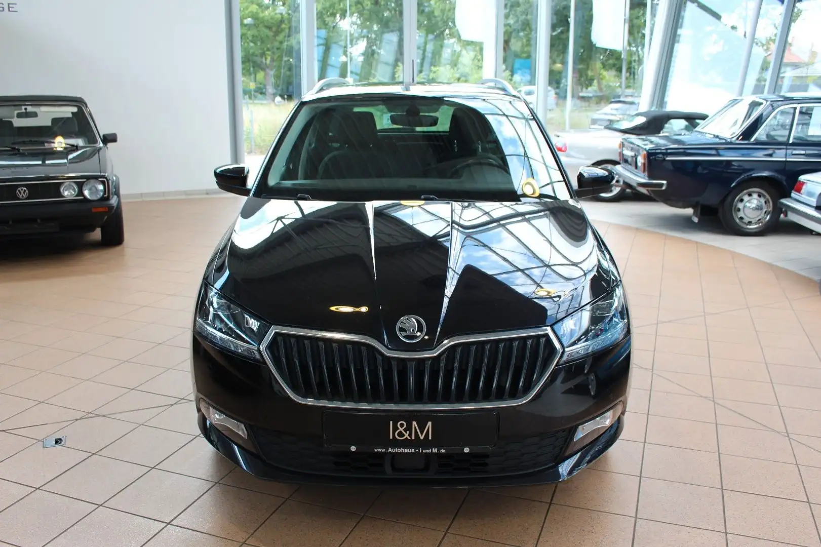 Skoda Fabia Combi Style+LED+Carplay+SHZ+PDC+ Schwarz - 1