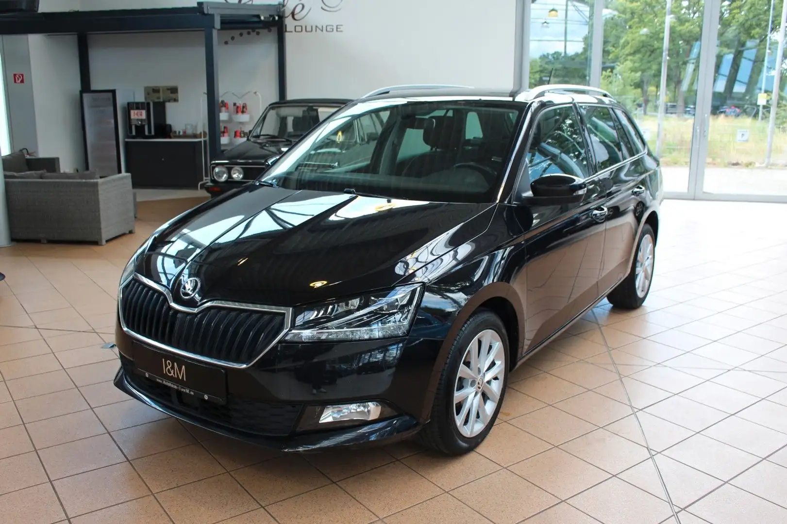 Skoda Fabia Combi Style+LED+Carplay+SHZ+PDC+ Schwarz - 2