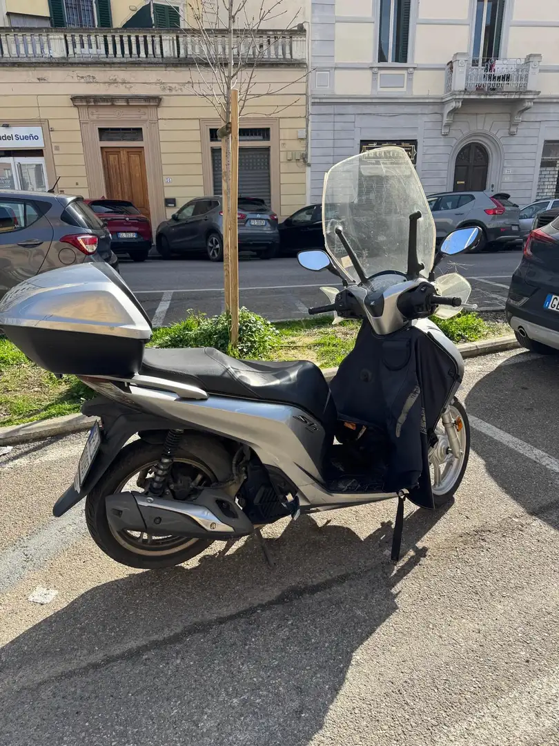 Honda SH 150 Gris - 2
