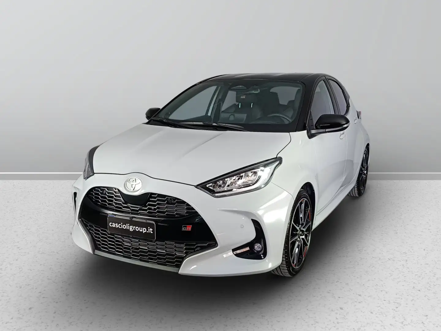 Toyota Yaris 1.5 Hybrid 130 GR Sport Grigio - 1