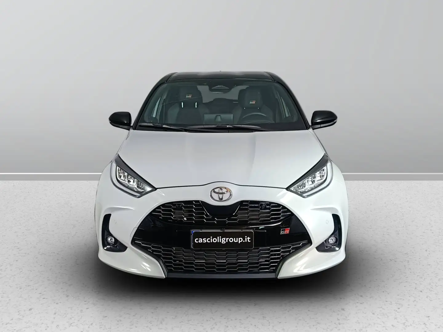 Toyota Yaris 1.5 Hybrid 130 GR Sport Grigio - 2