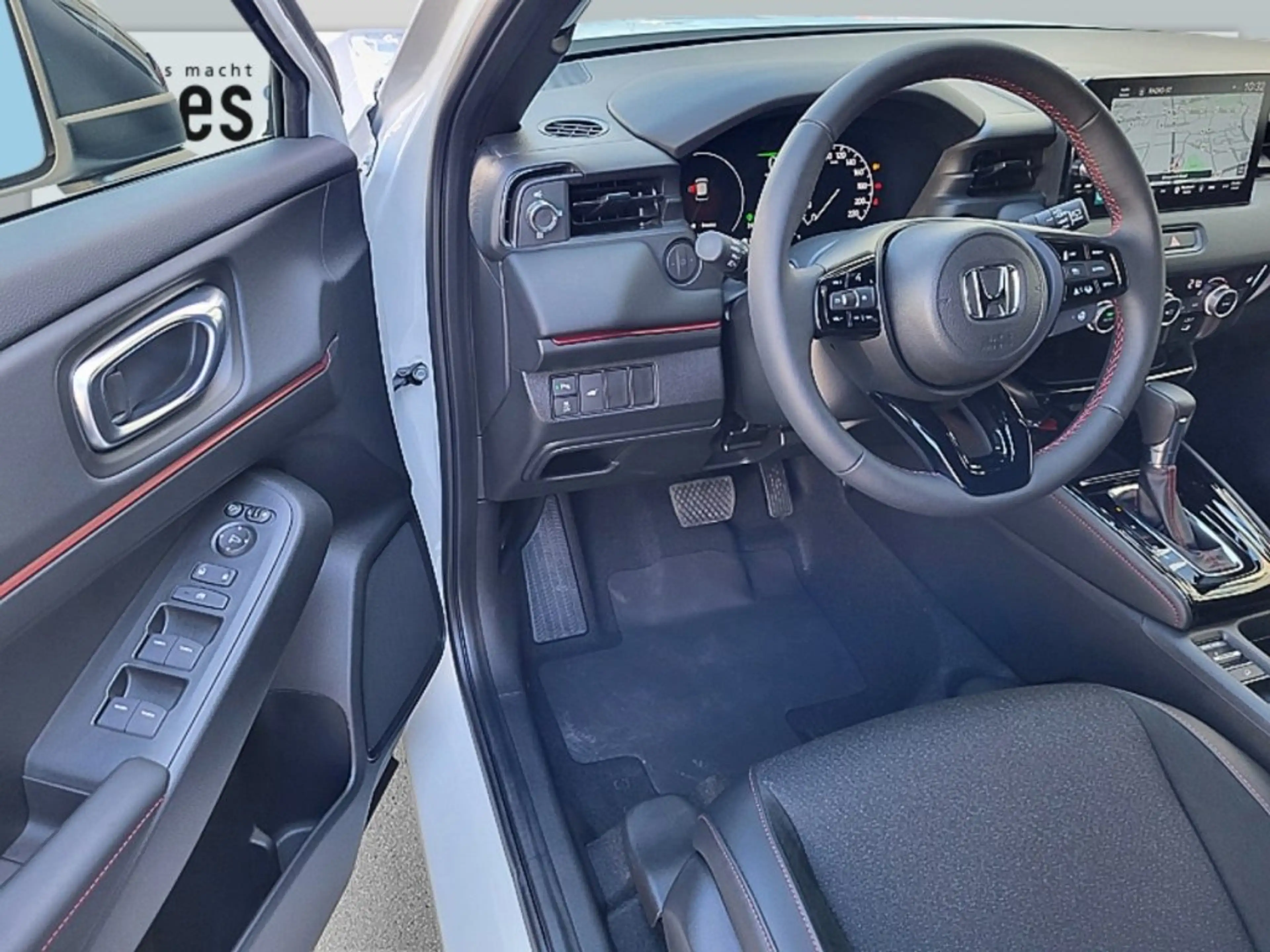 Honda HR-V e HEV 1,5 AT Advance Sport Standard — photo 11