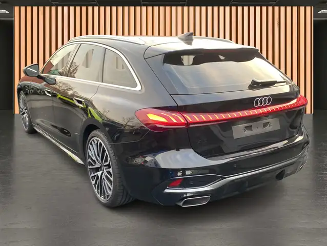 Audi A5 view 11