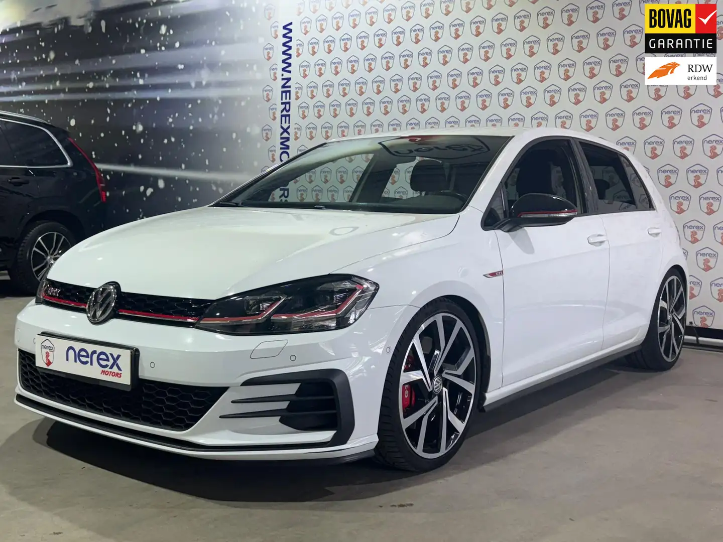 Volkswagen Golf GTI 2.0 TSI Performance | ACC | 19 inch | DynaAudio | Wit - 1