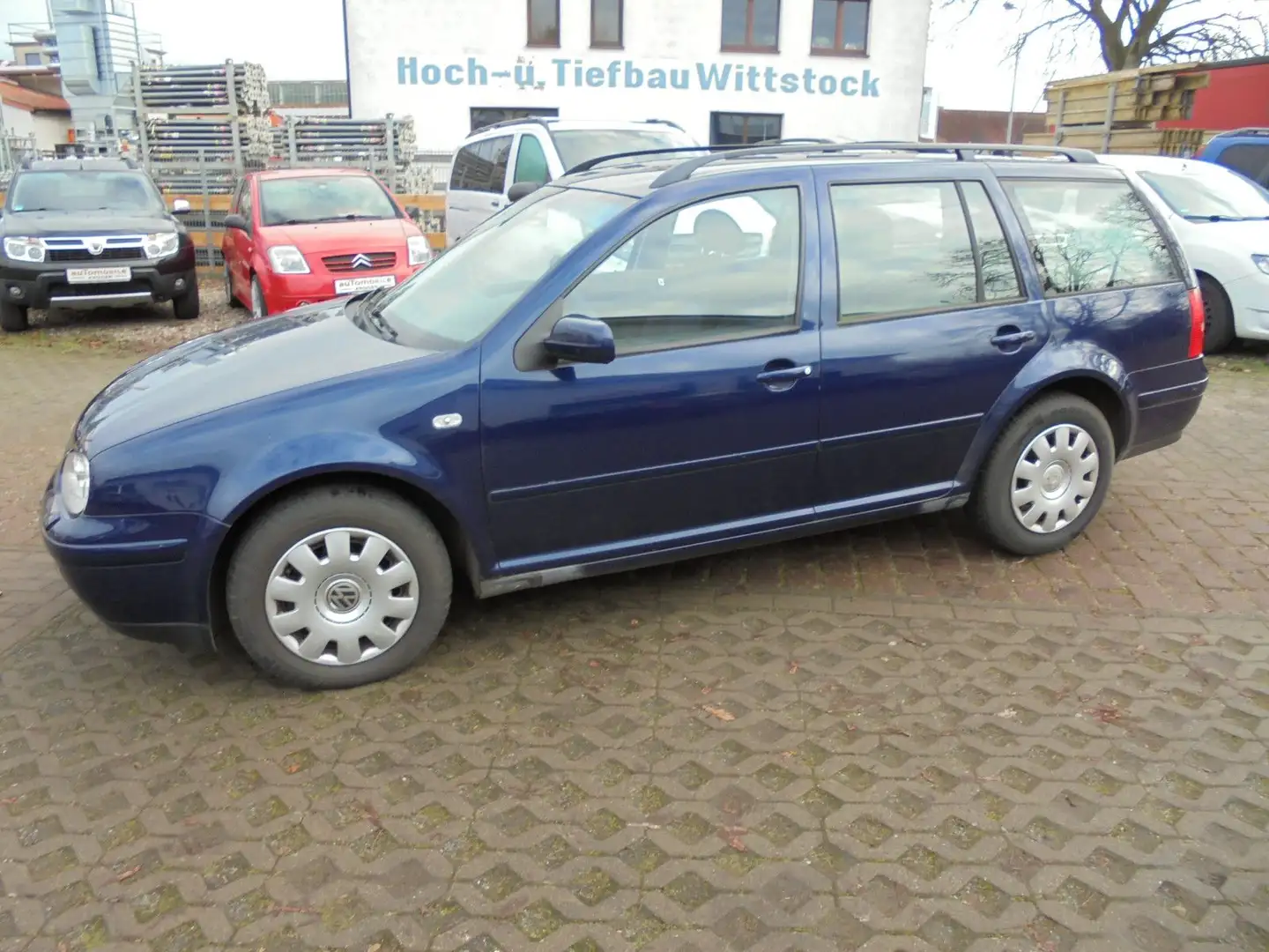 Volkswagen Golf IV Variant Pacific Blau - 2