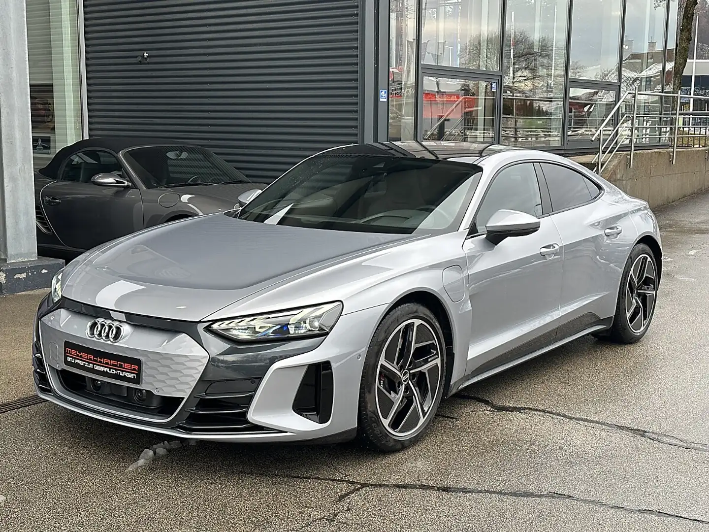 Audi e-tron GT 93,4kWh quattro Silber - 1