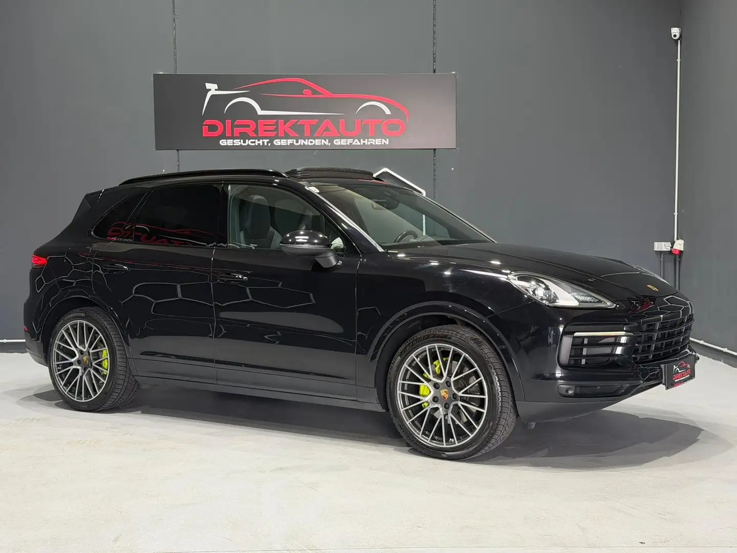 Porsche Cayenne E-Hybrid - 1