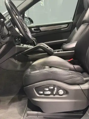 Porsche Cayenne E-Hybrid Ansicht 20