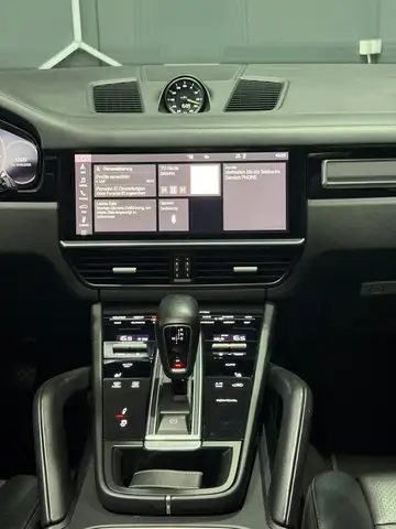 Porsche Cayenne E-Hybrid Ansicht 35