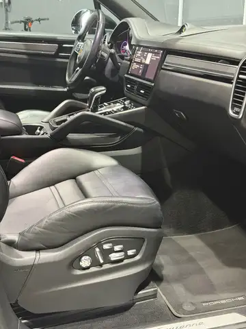 Porsche Cayenne E-Hybrid Ansicht 27