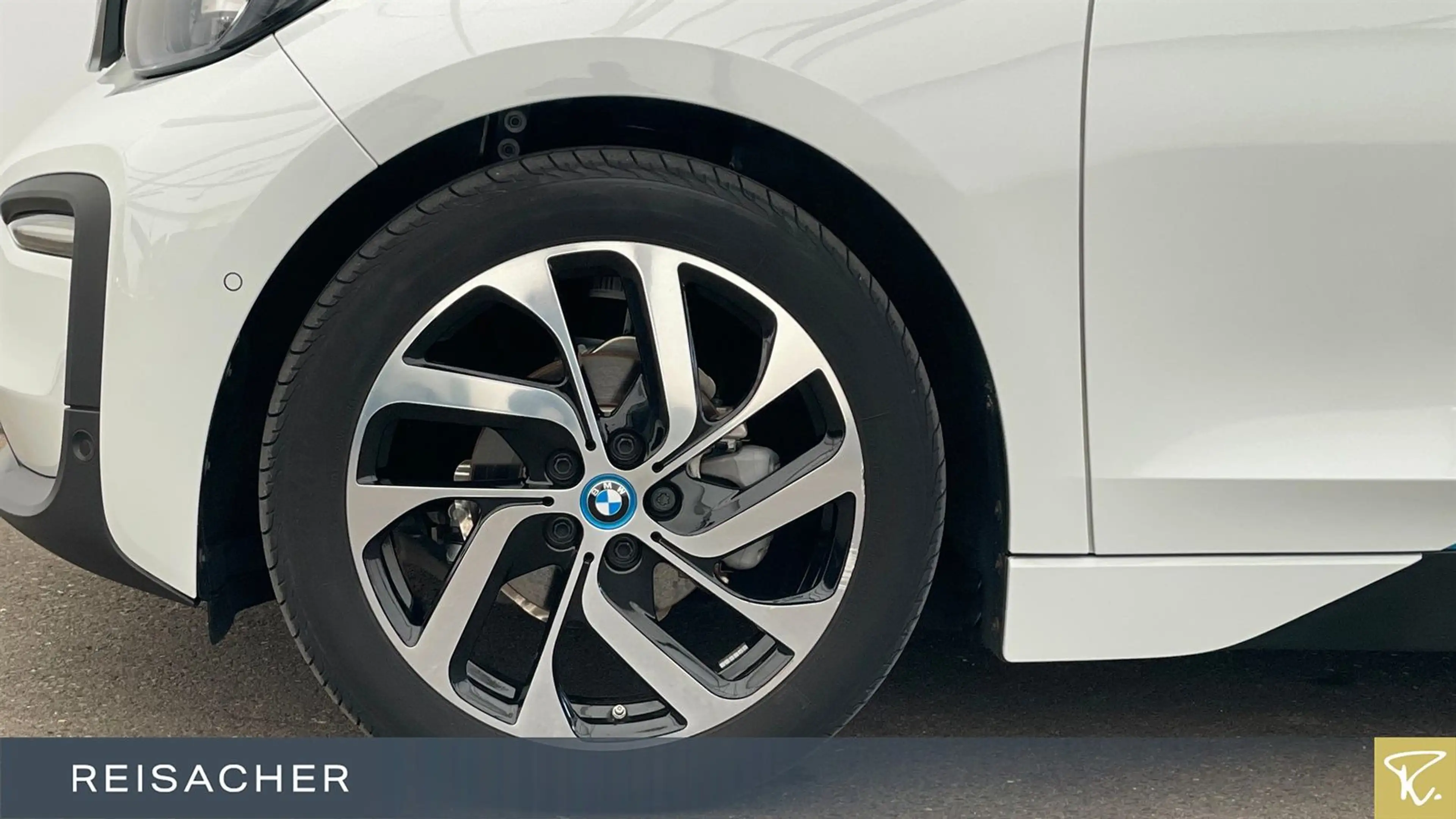 BMW i3 120Ah RFK SH GSD KlimaA NaviBusi 19"LM — photo 3