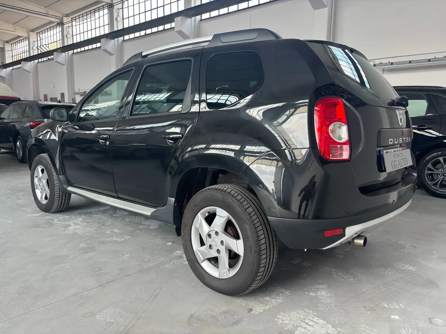 Dacia Duster Duster 1.6 Laureate Gpl 4x2 110cv Nero - 2