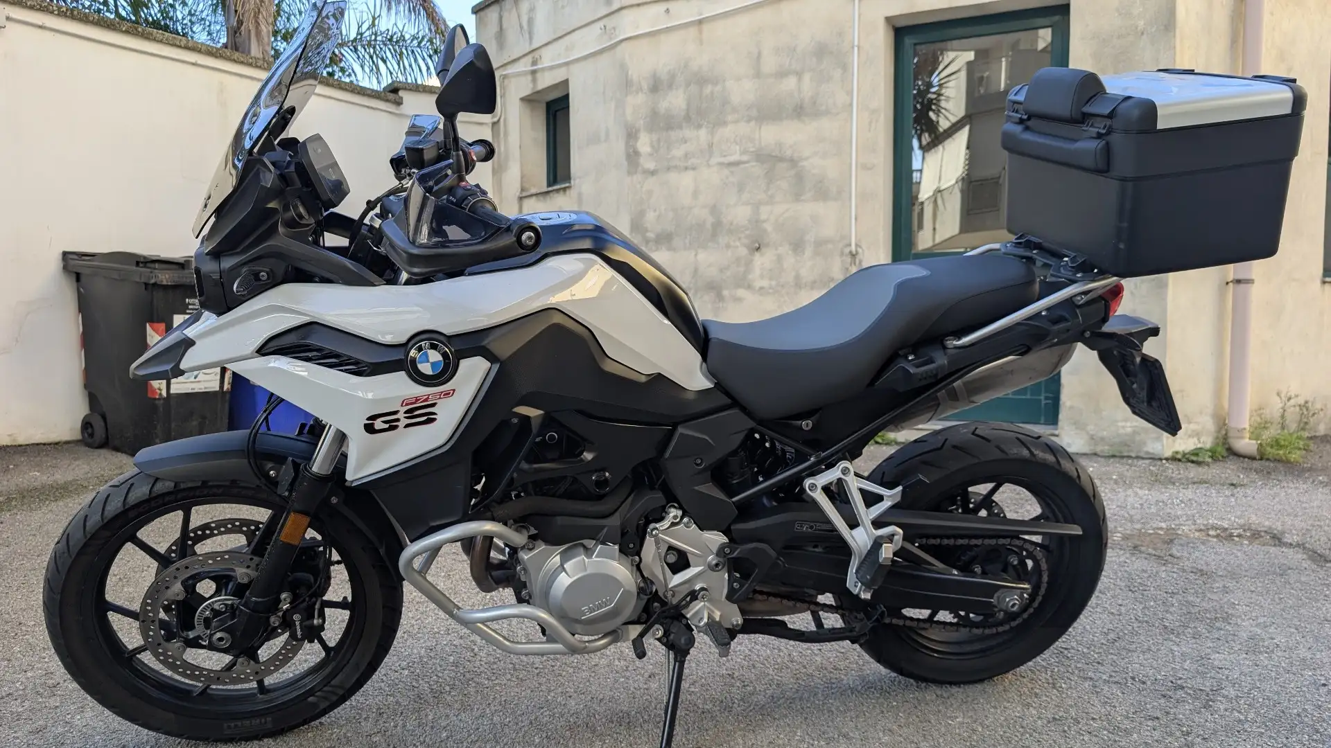 BMW F 750 GS ABS Weiß - 1