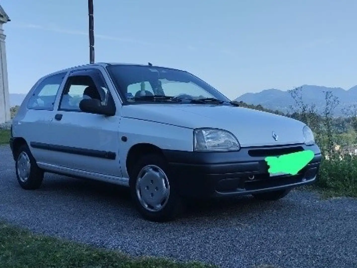 Renault Clio 3p 1.2 UP Alb - 1