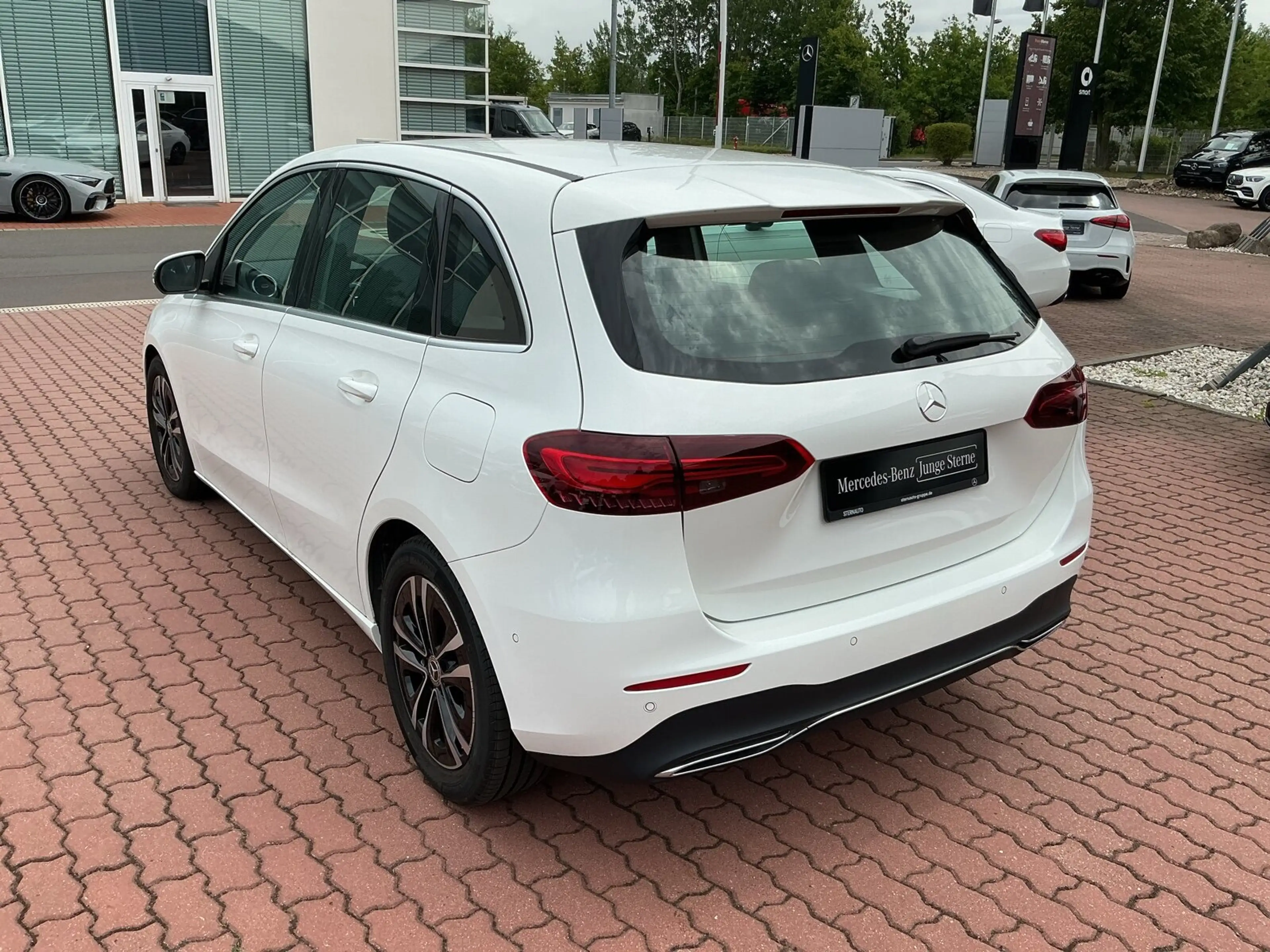 Mercedes-Benz B 200 B 200 Progr RüKam LED Spiegelpak AHK LED Winterp — photo 6