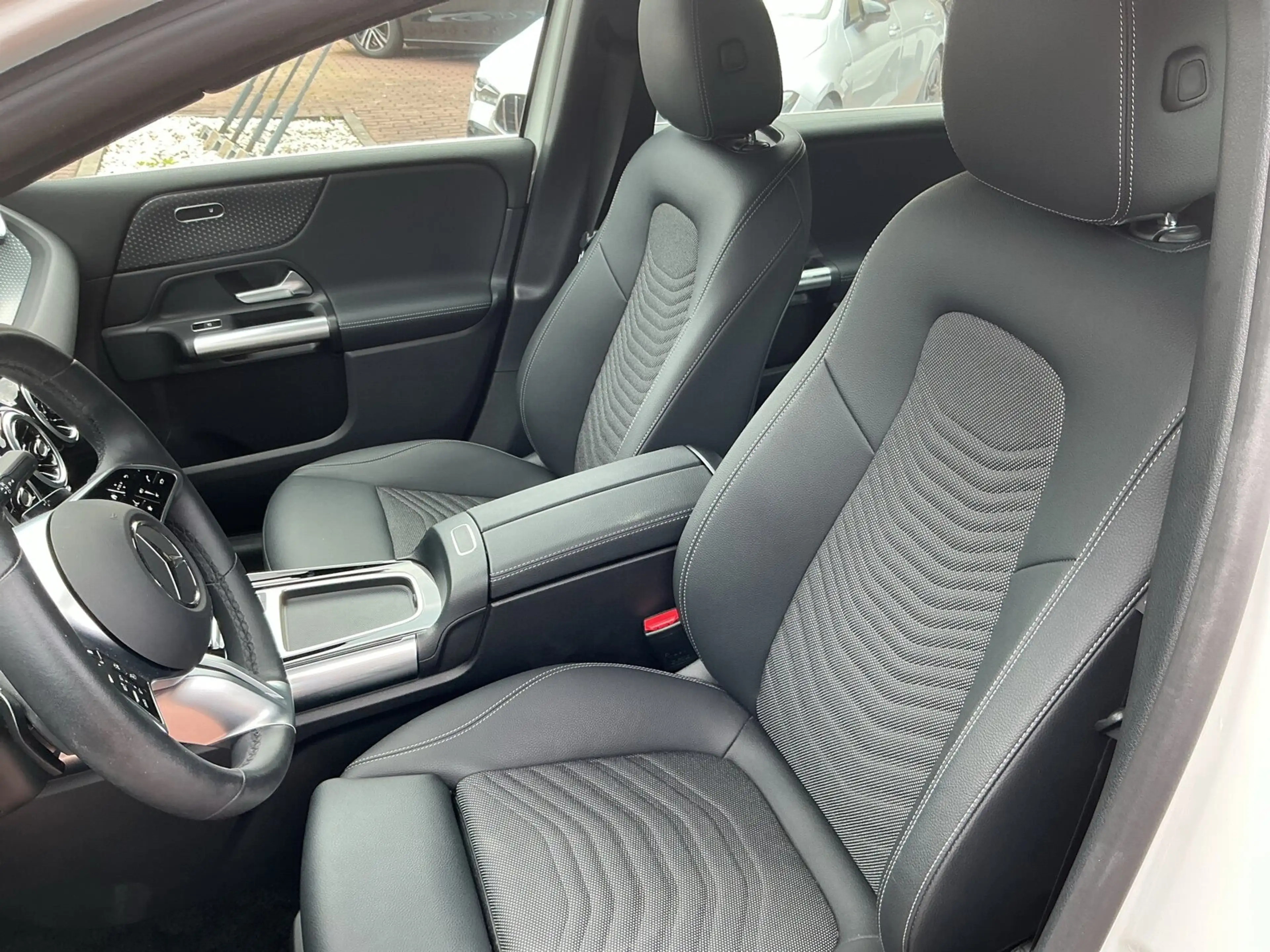 Mercedes-Benz B 200 B 200 Progr RüKam LED Spiegelpak AHK LED Winterp — photo 10