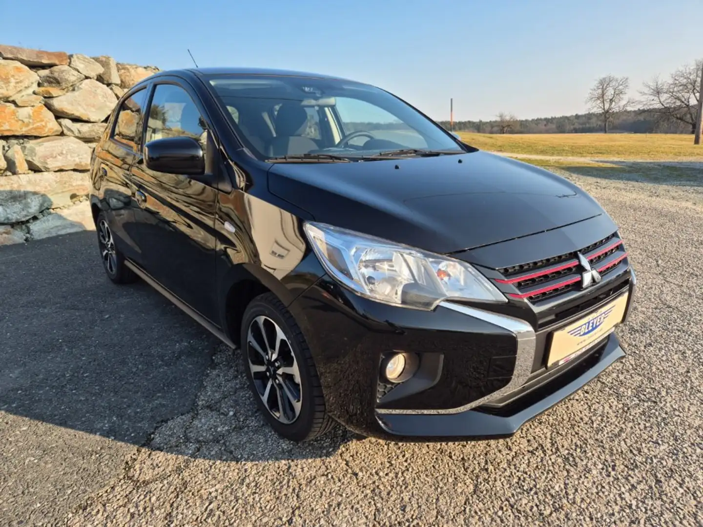 Mitsubishi Space Star 1,2 Invite AS&G SDA 24 Schwarz - 2