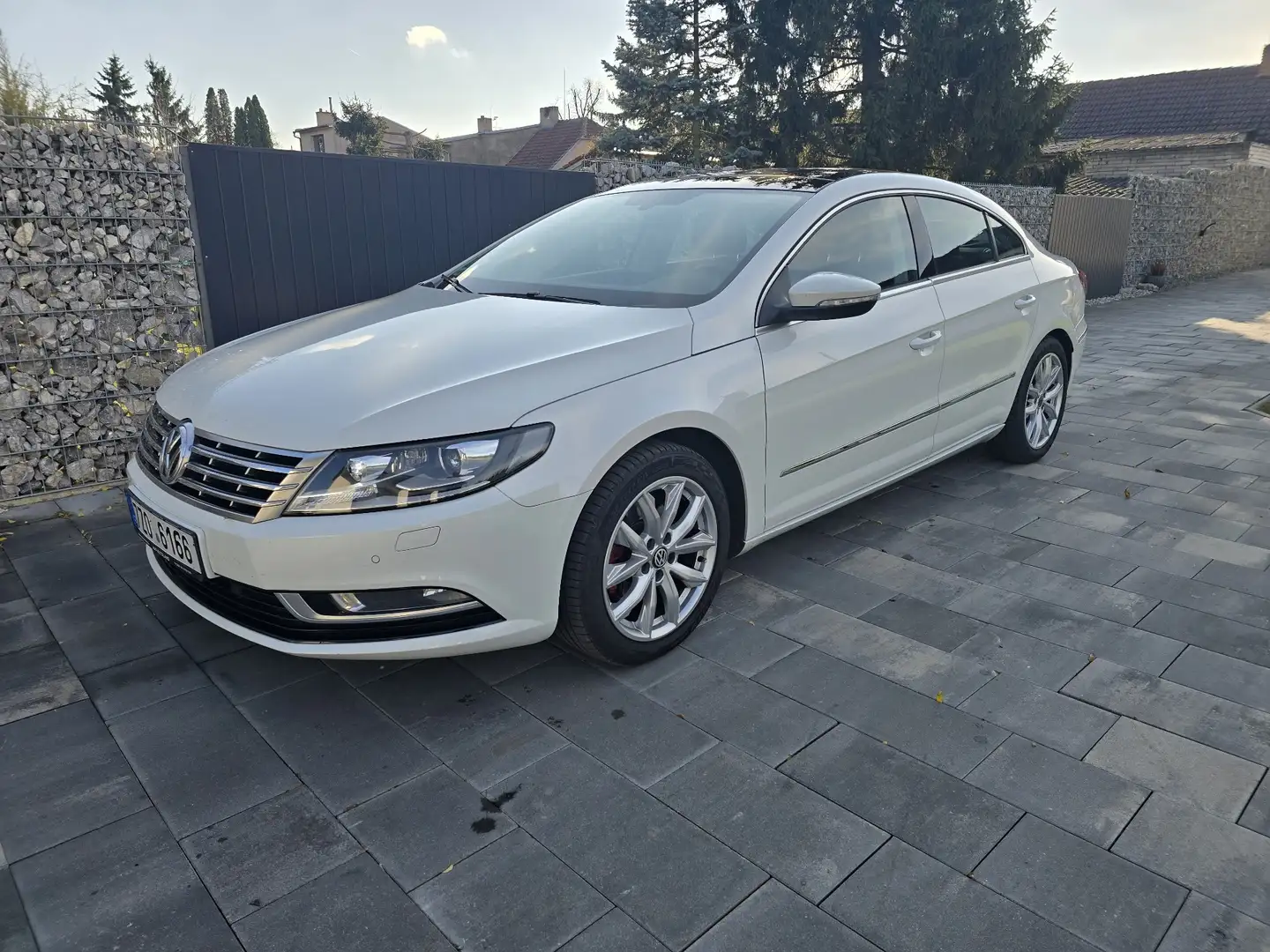 Volkswagen CC 2.0 TDI BlueMotion Technology - 1