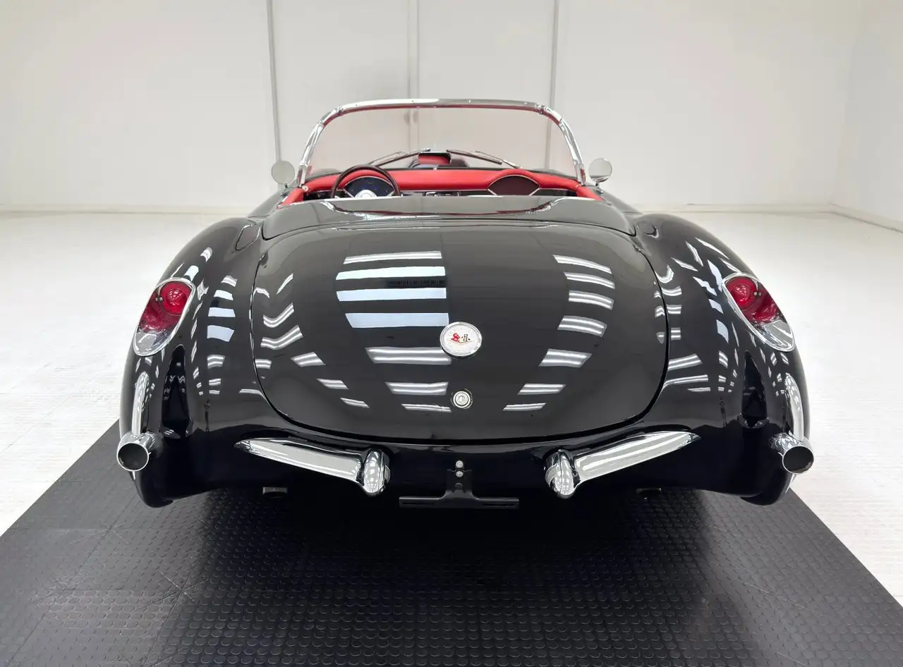 Chevrolet Corvette Roadster Replica, foto 4