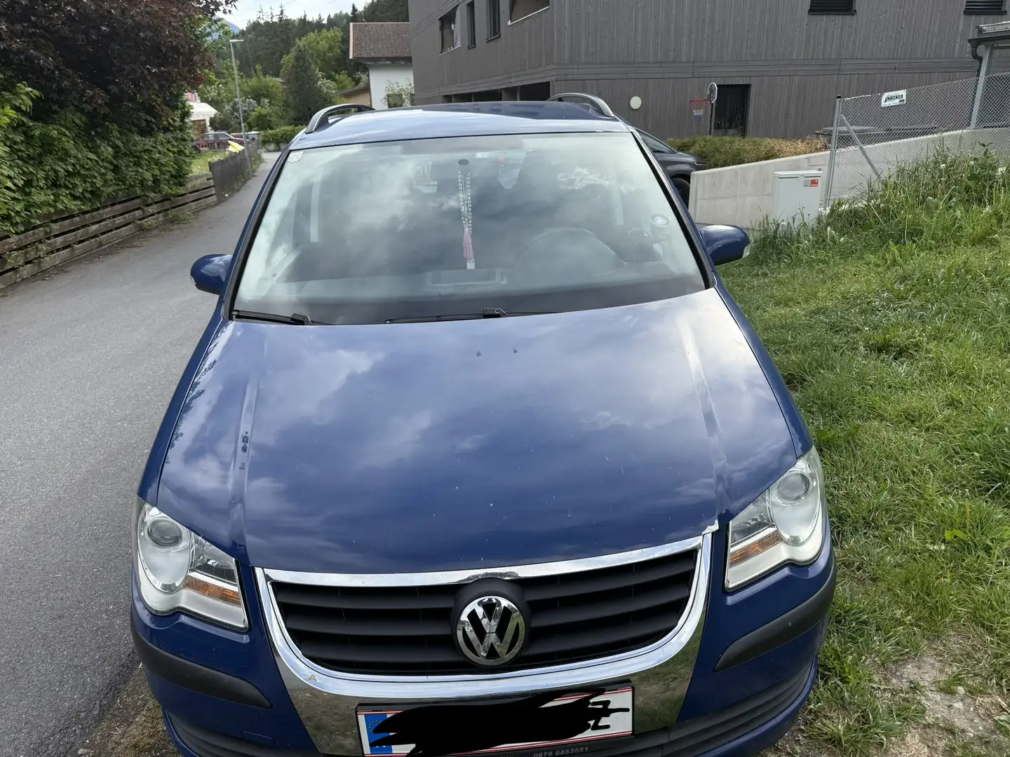 Volkswagen Touran Conceptline 1,9 TDI DPF - 1