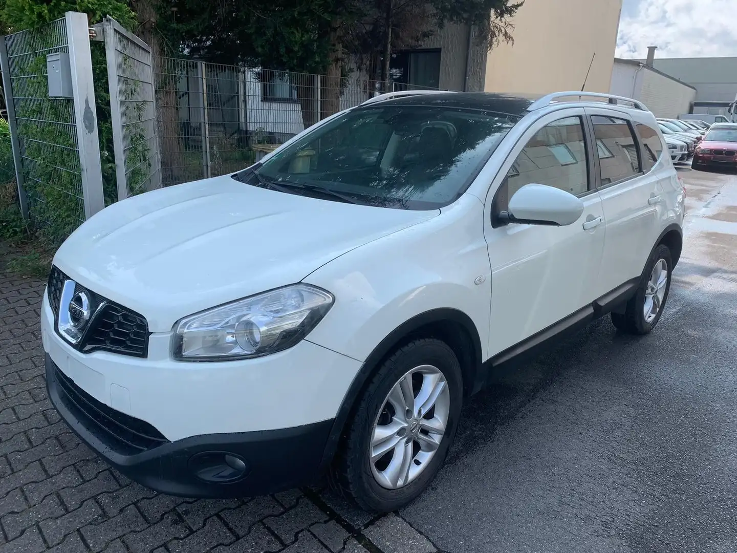 Nissan Qashqai +2 I-Way 4X4 7 Sitze Weiß - 1