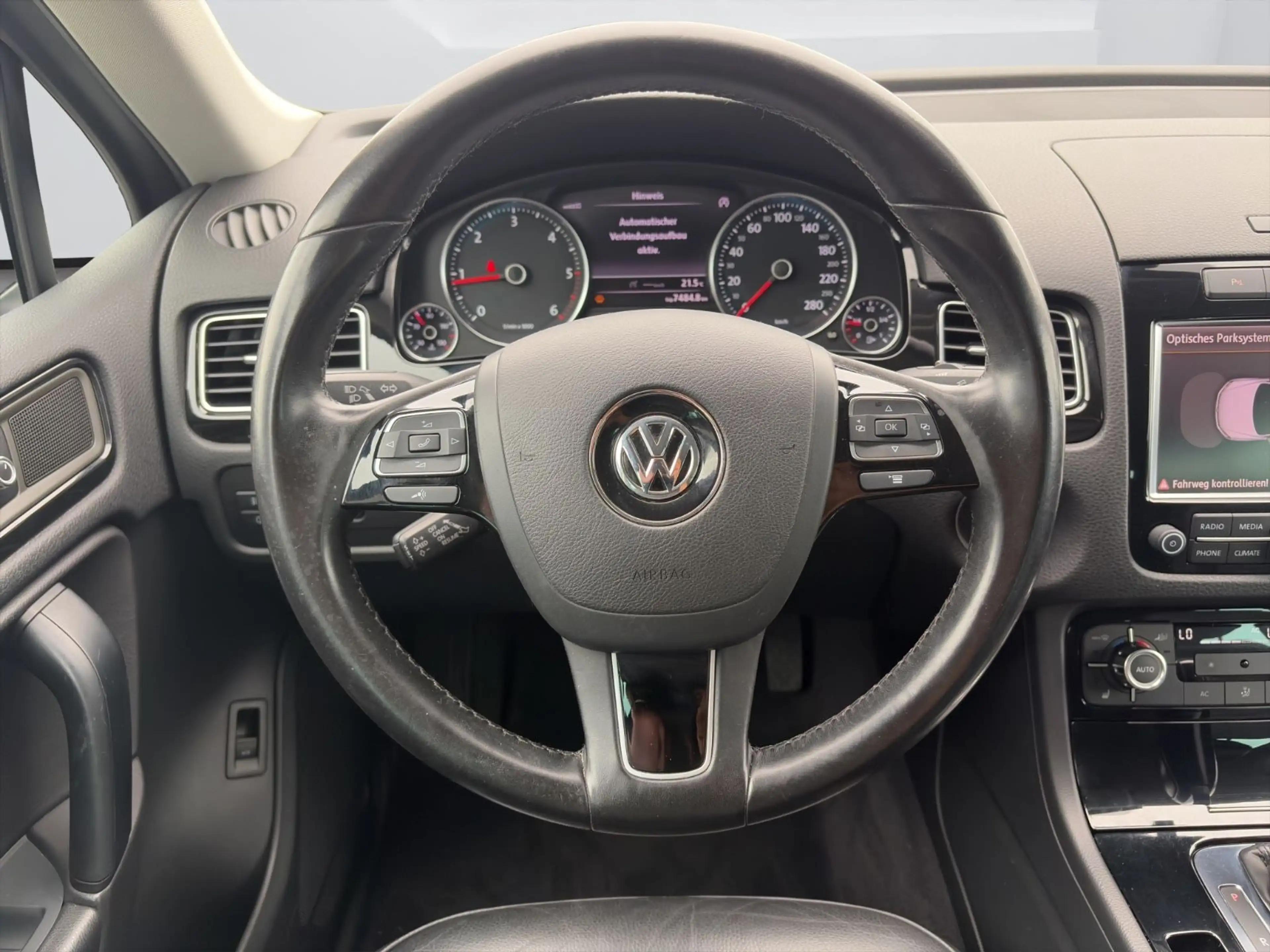 Volkswagen Touareg V6 BMT*Navi*AHK*Leder*Bi-Xenon*PDC*SHZ* — photo 12