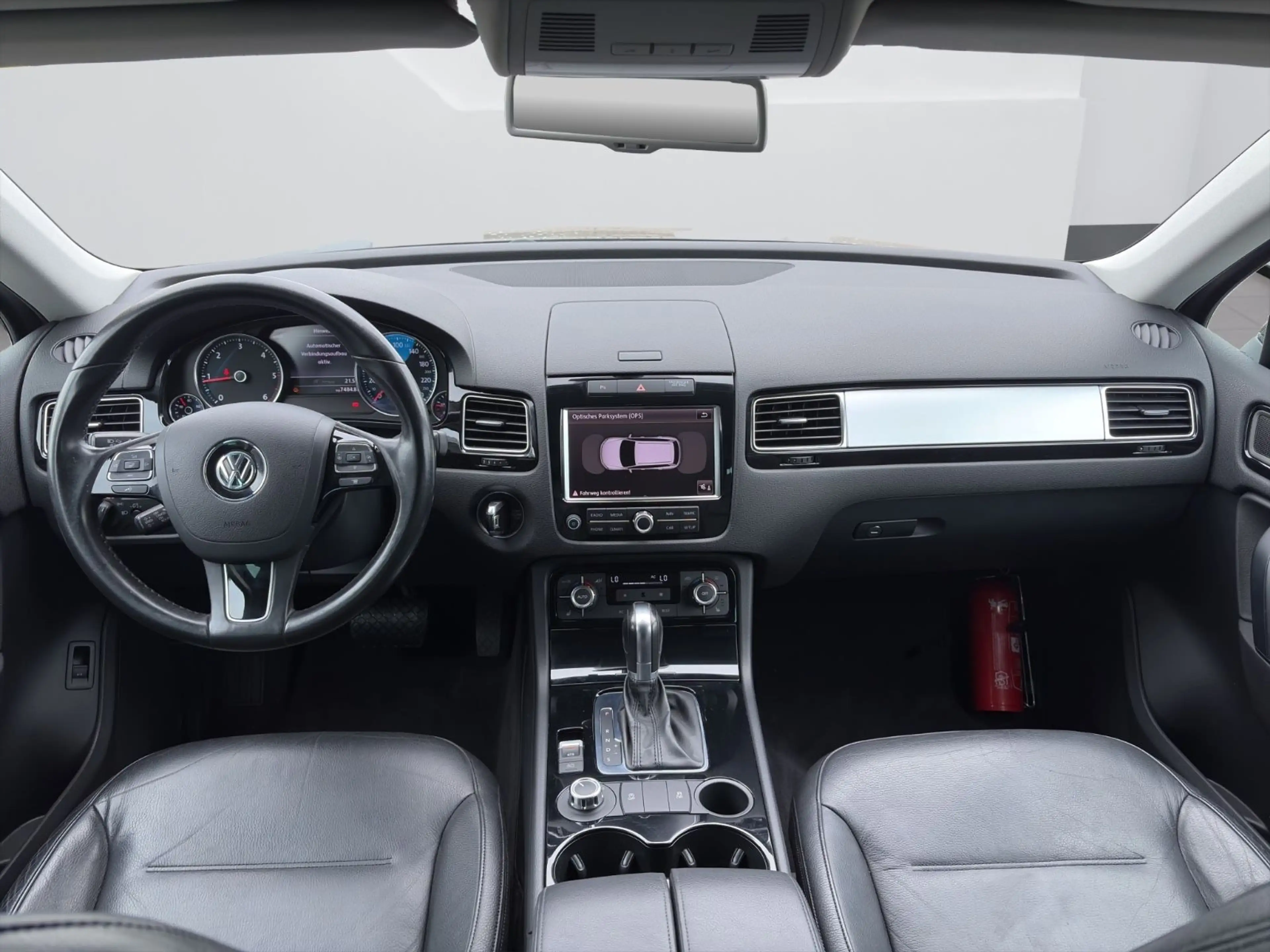 Volkswagen Touareg V6 BMT*Navi*AHK*Leder*Bi-Xenon*PDC*SHZ* — photo 13