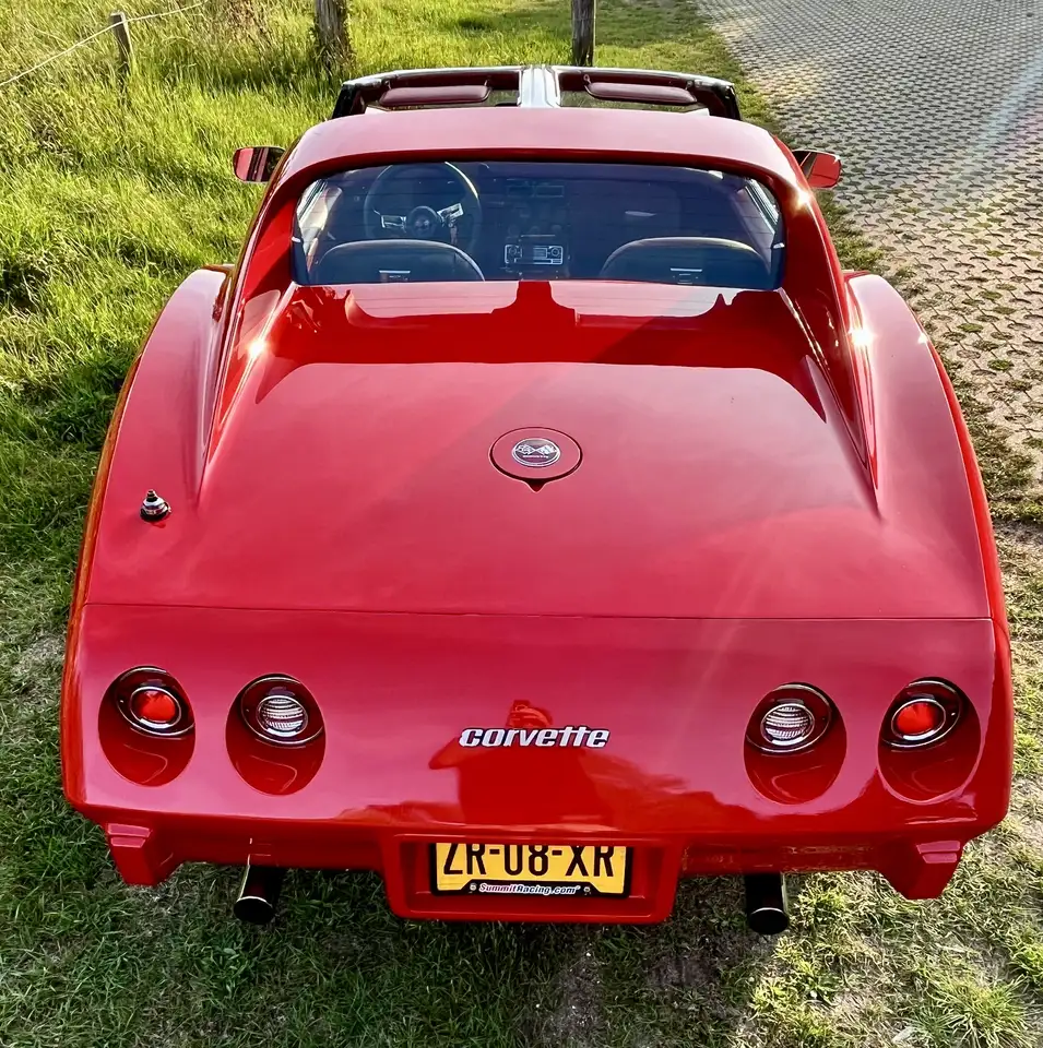 Chevrolet Corvette 350 Automaat, foto 9