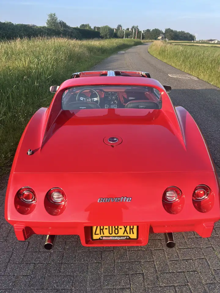 Chevrolet Corvette 350 Automaat, foto 2