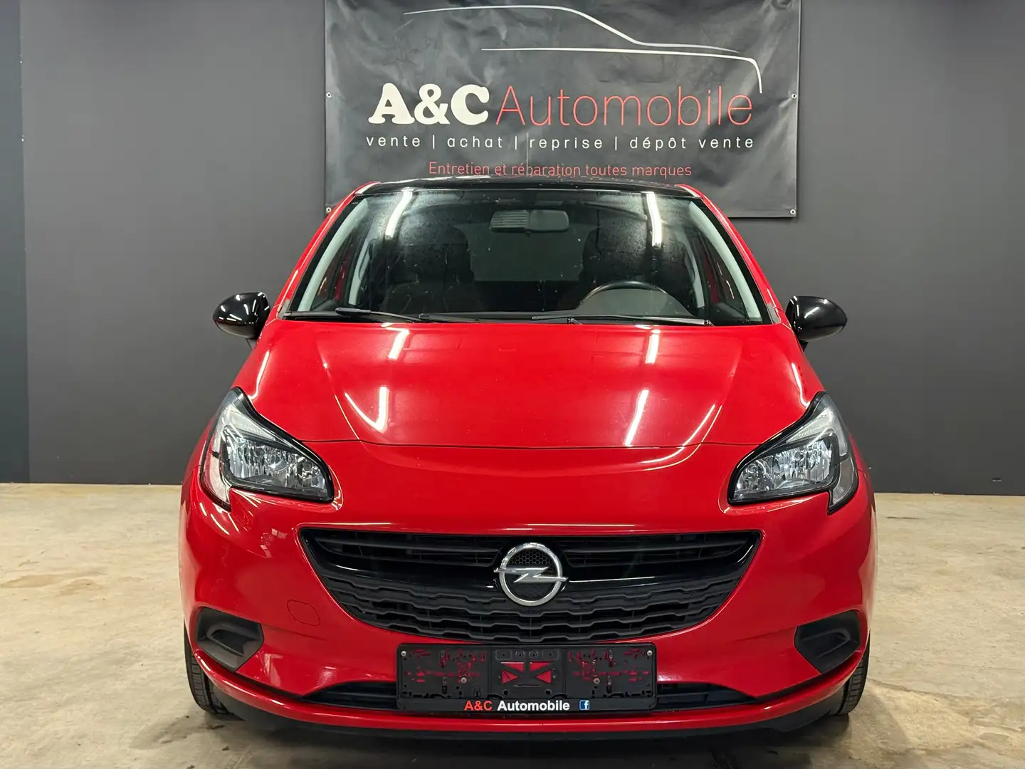 Opel Corsa 1.2i Black Edition Rouge - 2