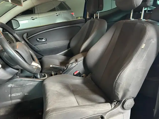 Renault Megane view 8