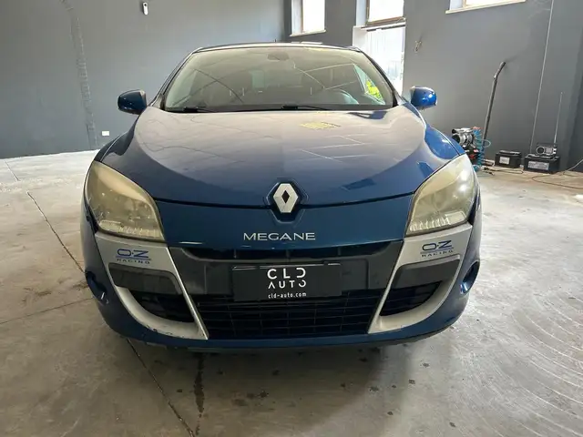 Renault Megane view 2