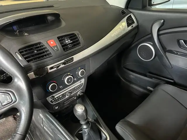 Renault Megane view 11