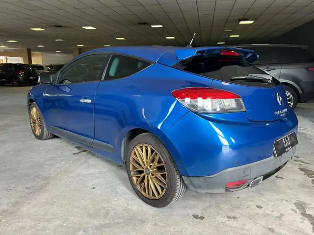 Renault Megane view 6
