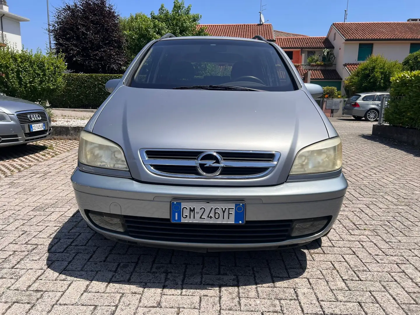 Opel Zafira 7 POSTI Sport Design Edition Argent - 2