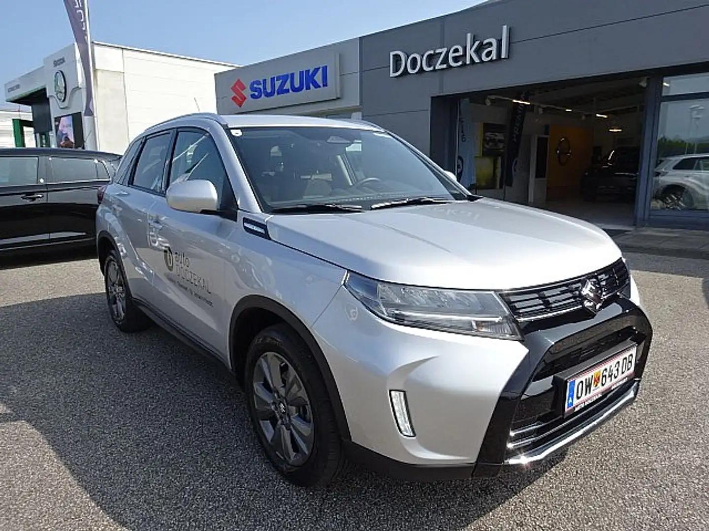 Suzuki Vitara 1,4 DITC Hybrid ALLGRIP shine Silber - 1