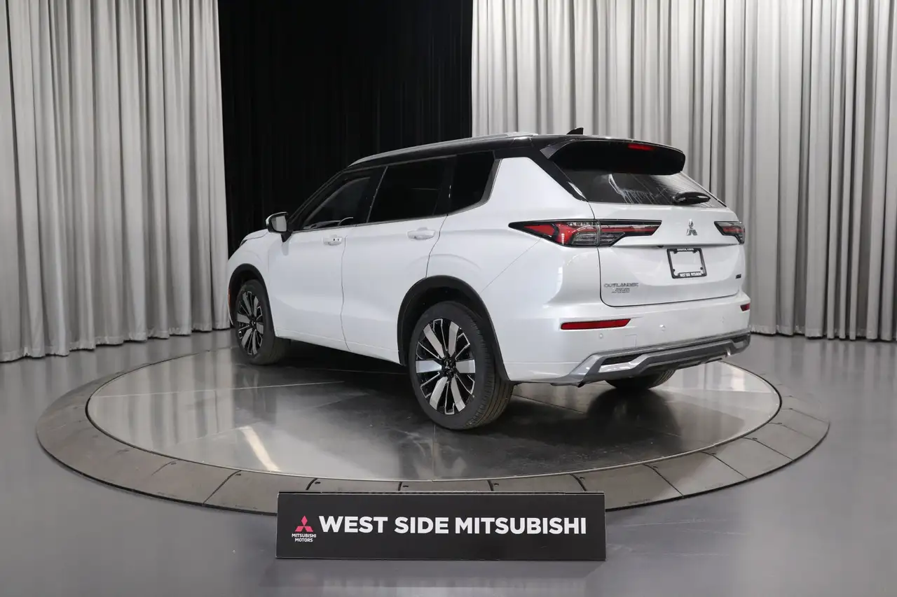 Mitsubishi Outlander fotografie Mitsubishi Outlander