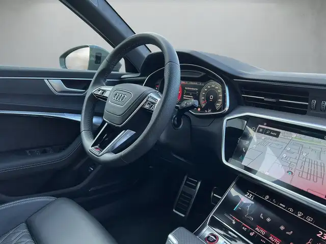 Audi S6 view 7