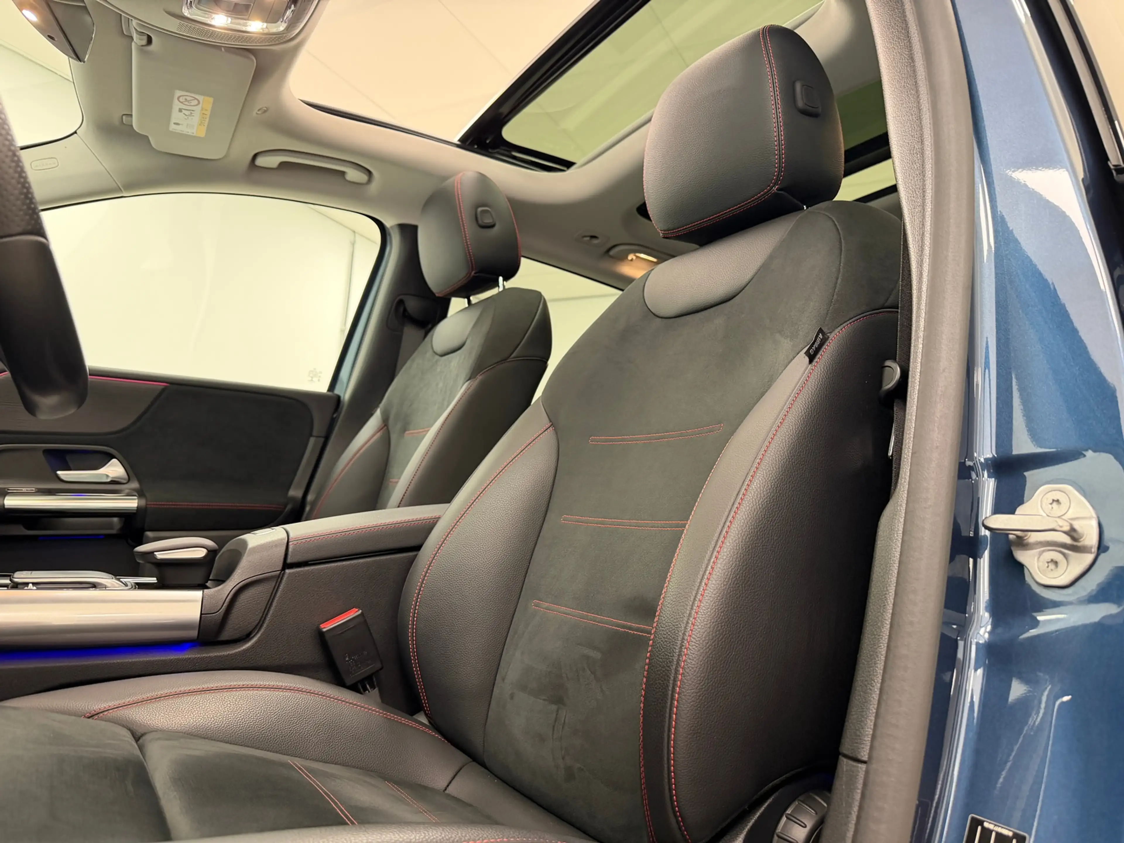 Mercedes-Benz B 250 e AMG Premium Plus | Trekhaak | Burmester | Adapti — photo 7