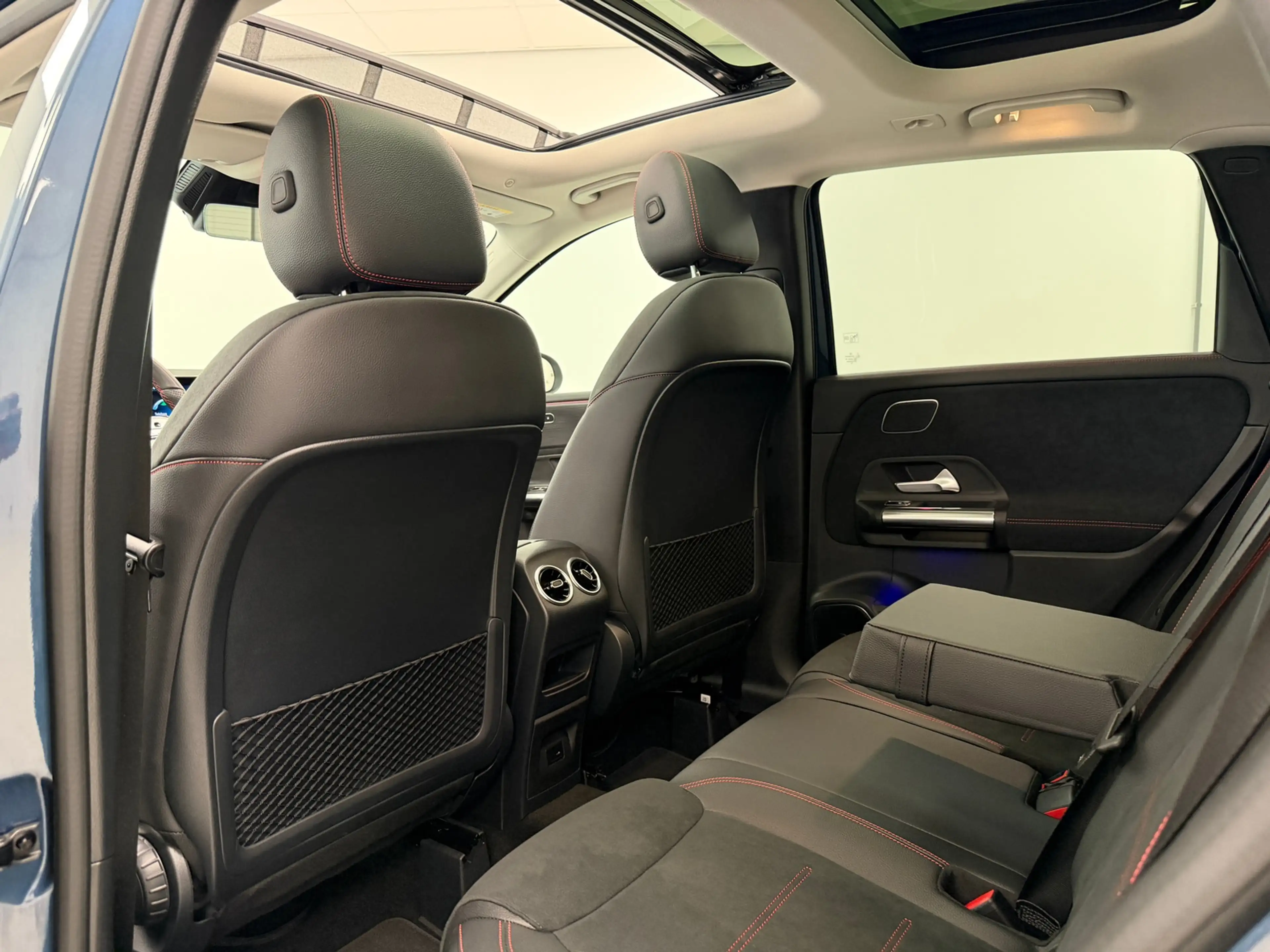 Mercedes-Benz B 250 e AMG Premium Plus | Trekhaak | Burmester | Adapti — photo 8
