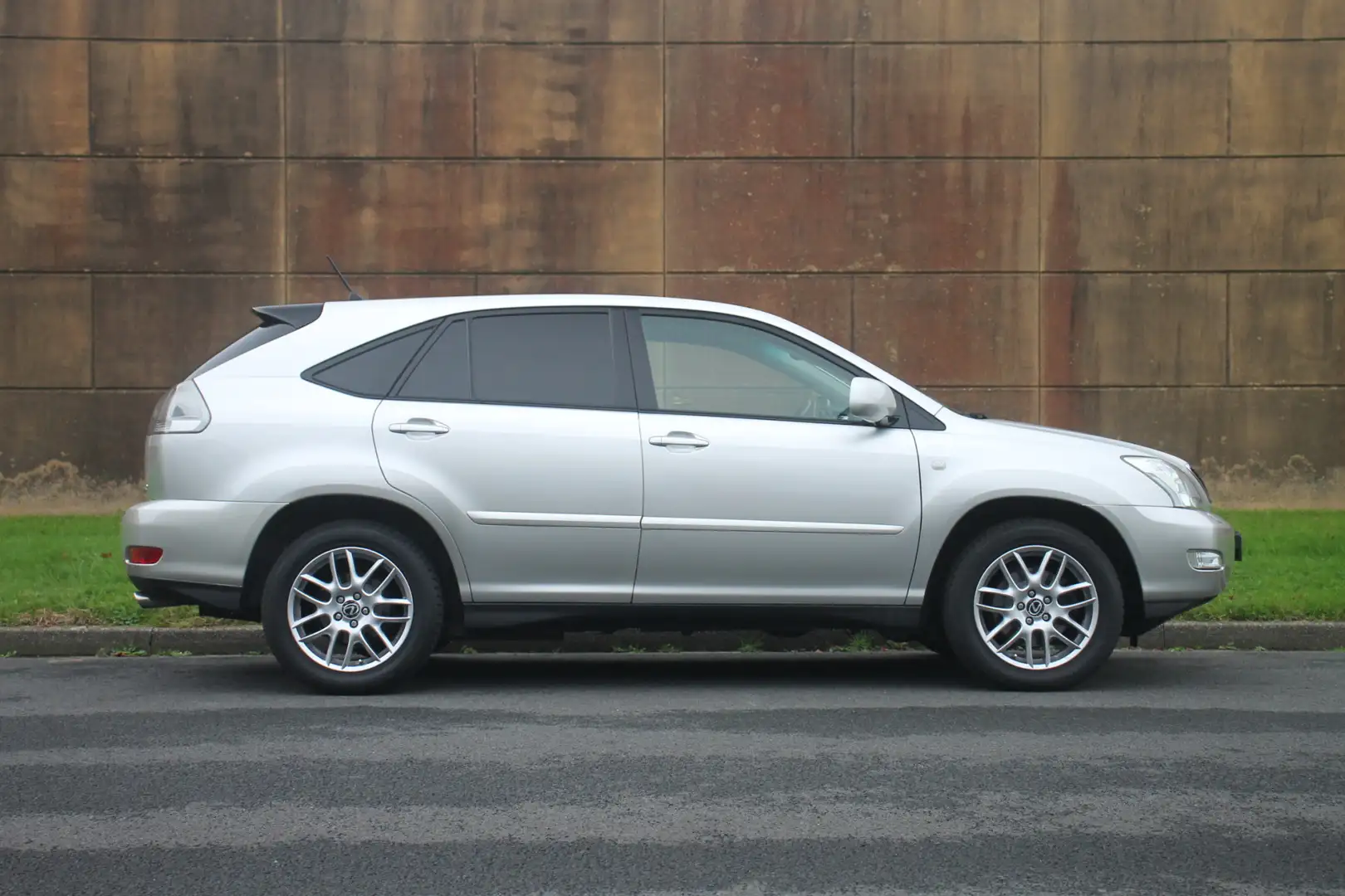 Lexus RX 350 Executive Dealer O.H Argintiu - 2