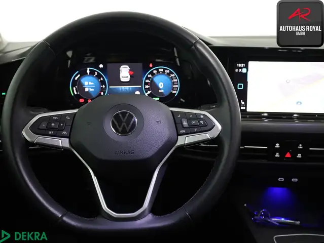 Volkswagen Golf view 15