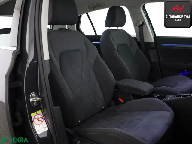 Volkswagen Golf view 11