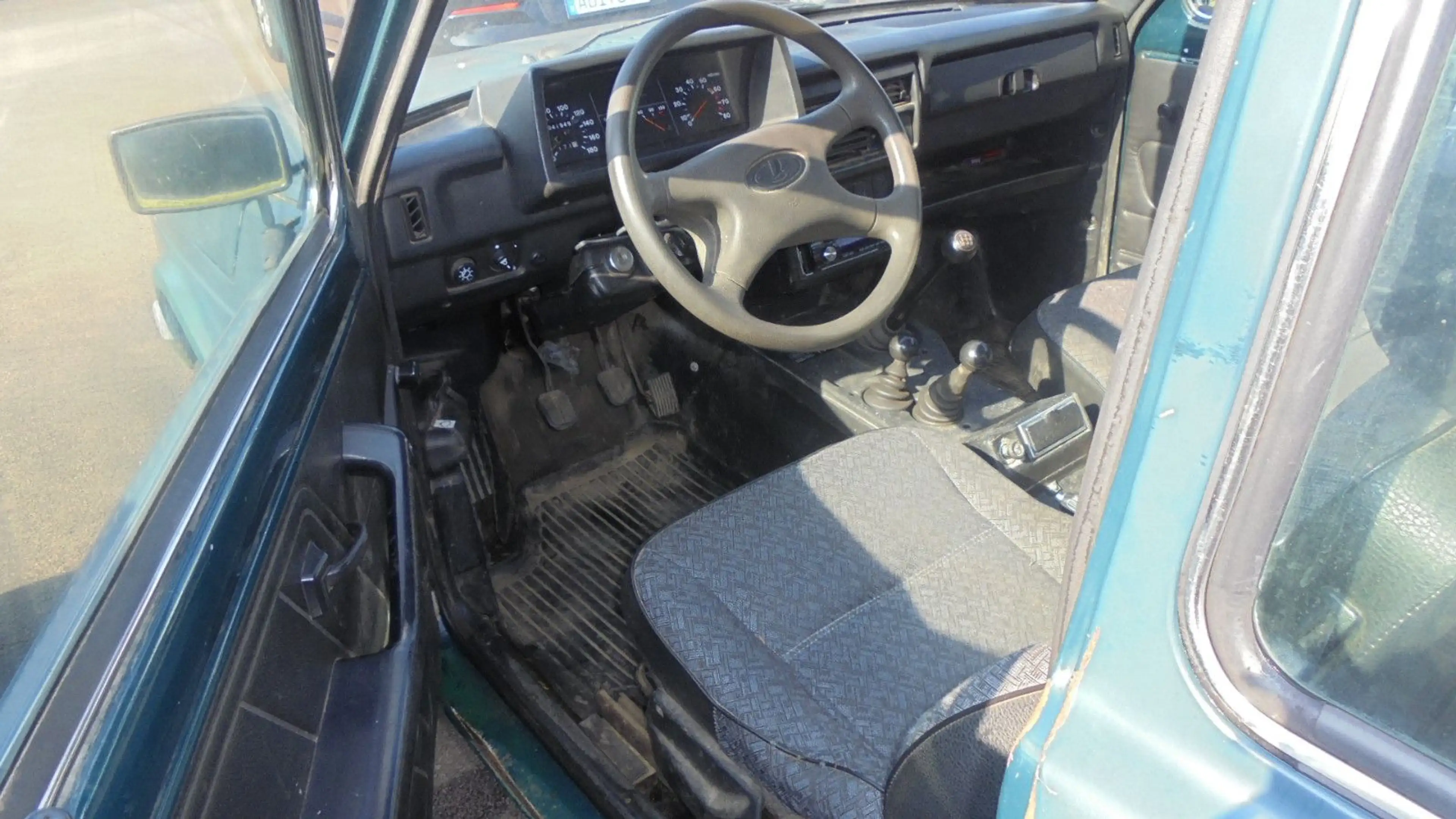 Lada Niva 1.7i Only — photo 6