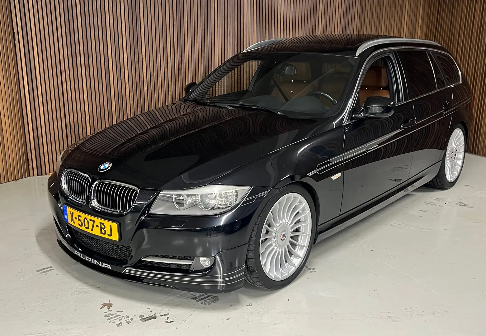 Alpina B3 S TOURING Fekete - 2