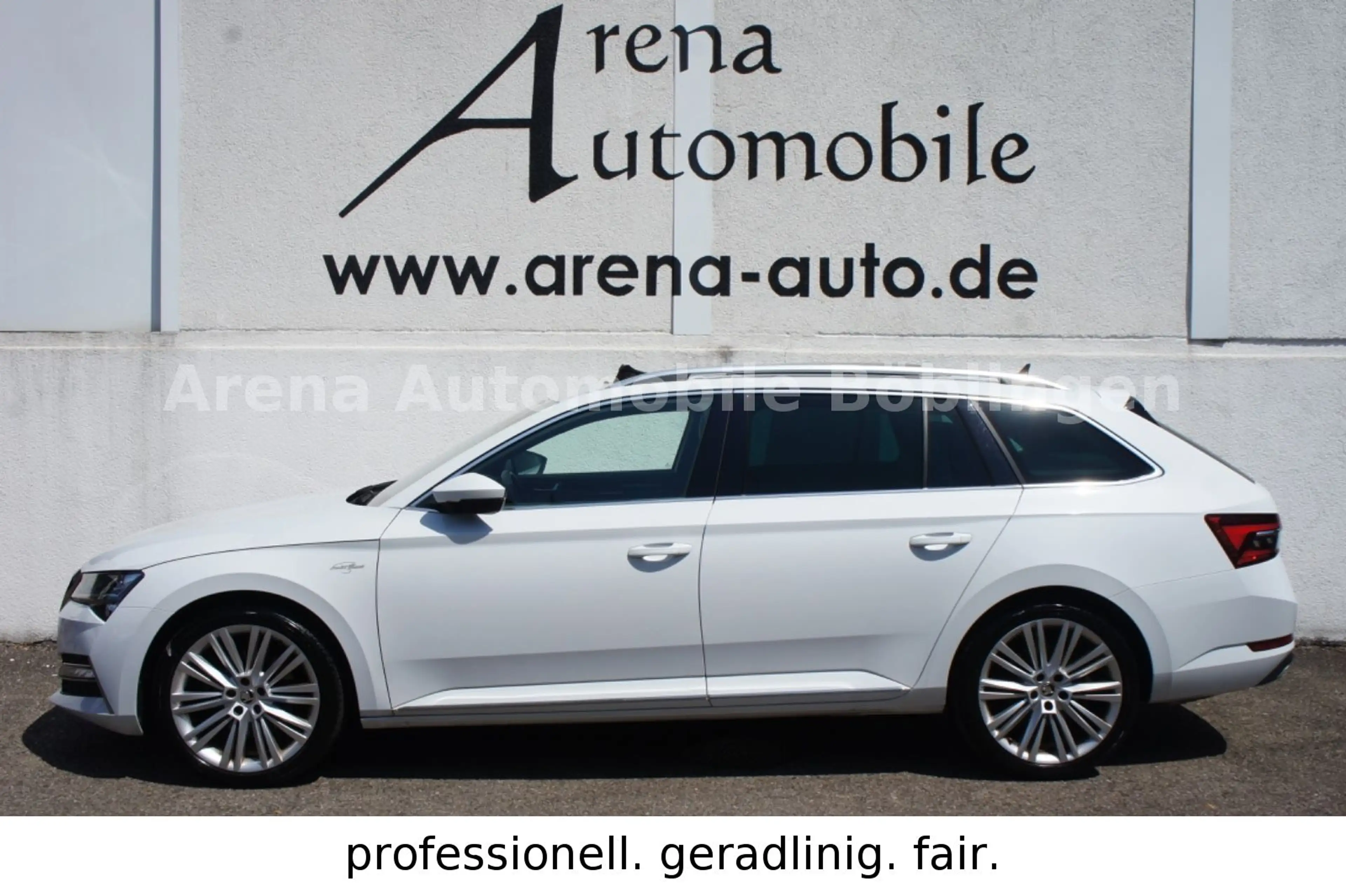 Skoda Superb Combi 2.0 TSI L&K DSG*MATRIX*PANO*AHK* — photo 5