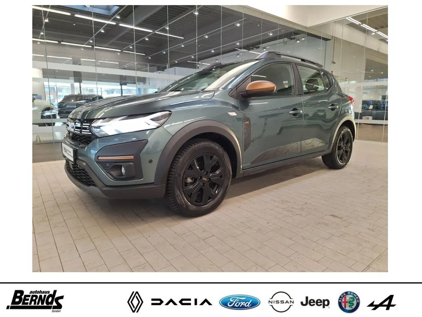 Dacia Sandero Stepway TCe 110 Extreme KLIMAAUTO R-KAMERA DAB-RAD Vert - 1