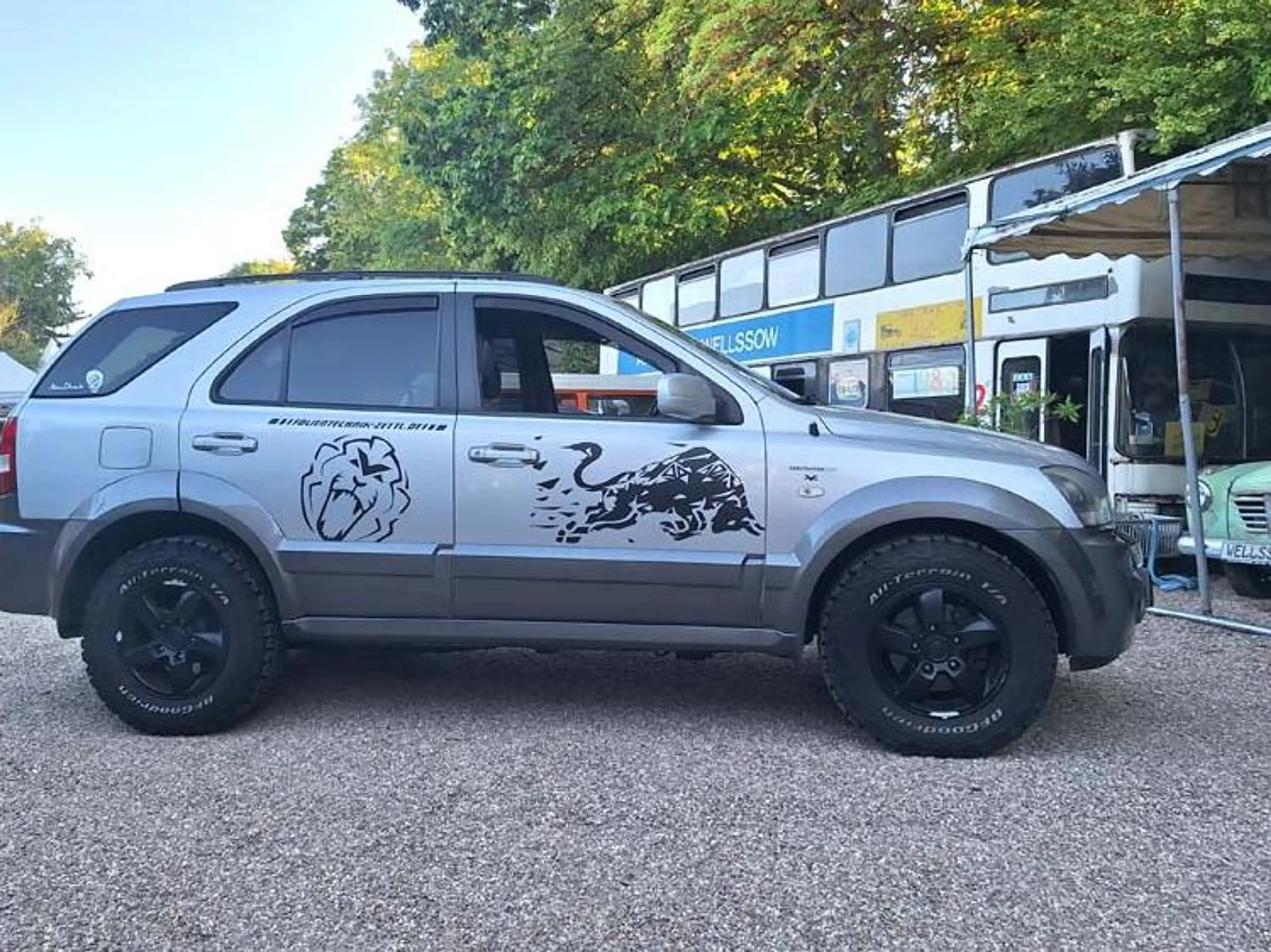 Kia Sorento Sorento Diesel 2.5 CRDi Aut. Leder TÜV NEU !! — photo 14