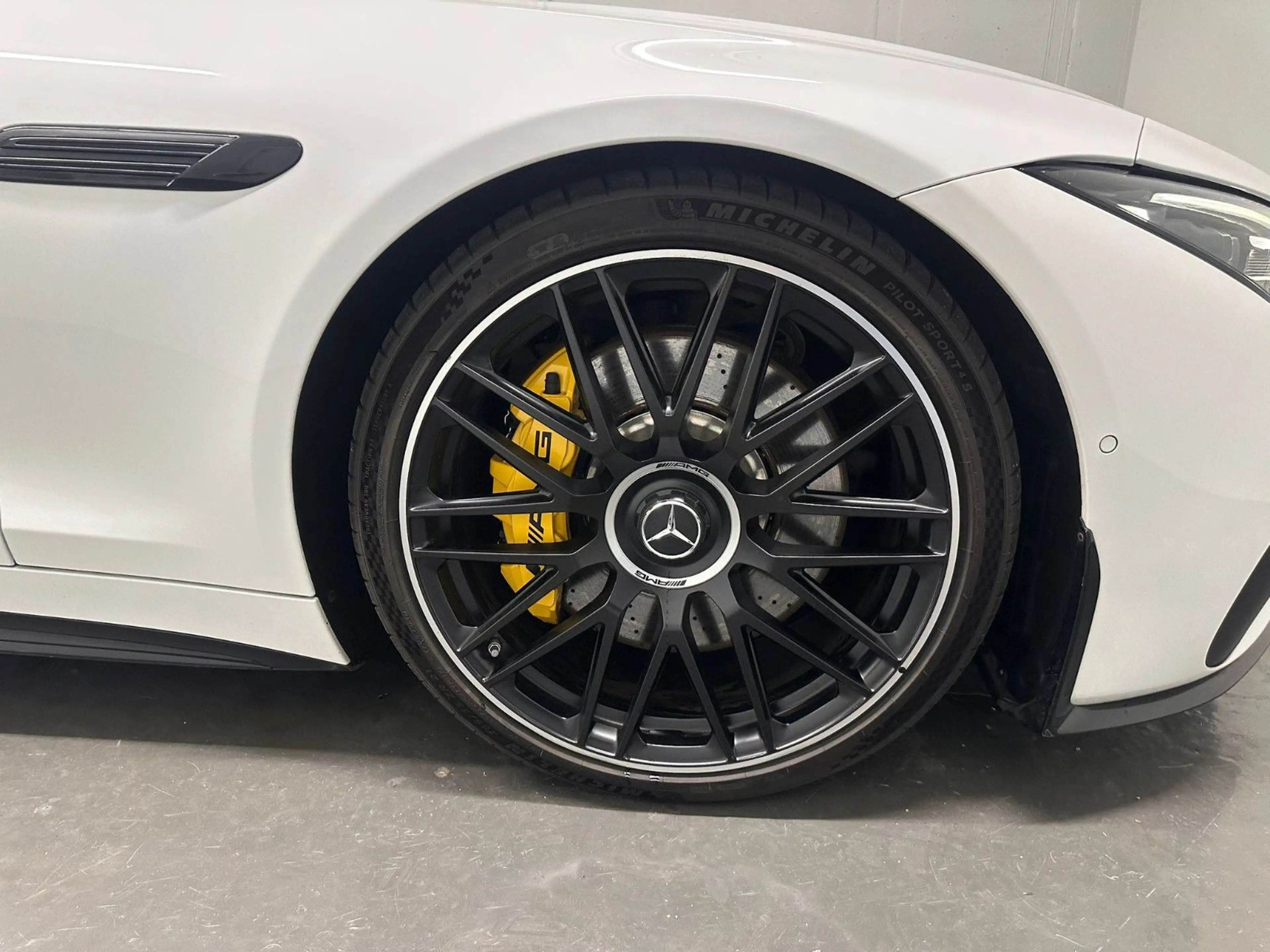 Mercedes-Benz SL 63 AMG SL 63 4MATIC+ *AERODYNAMIK*HEADUP*BURMESTER* — photo 8