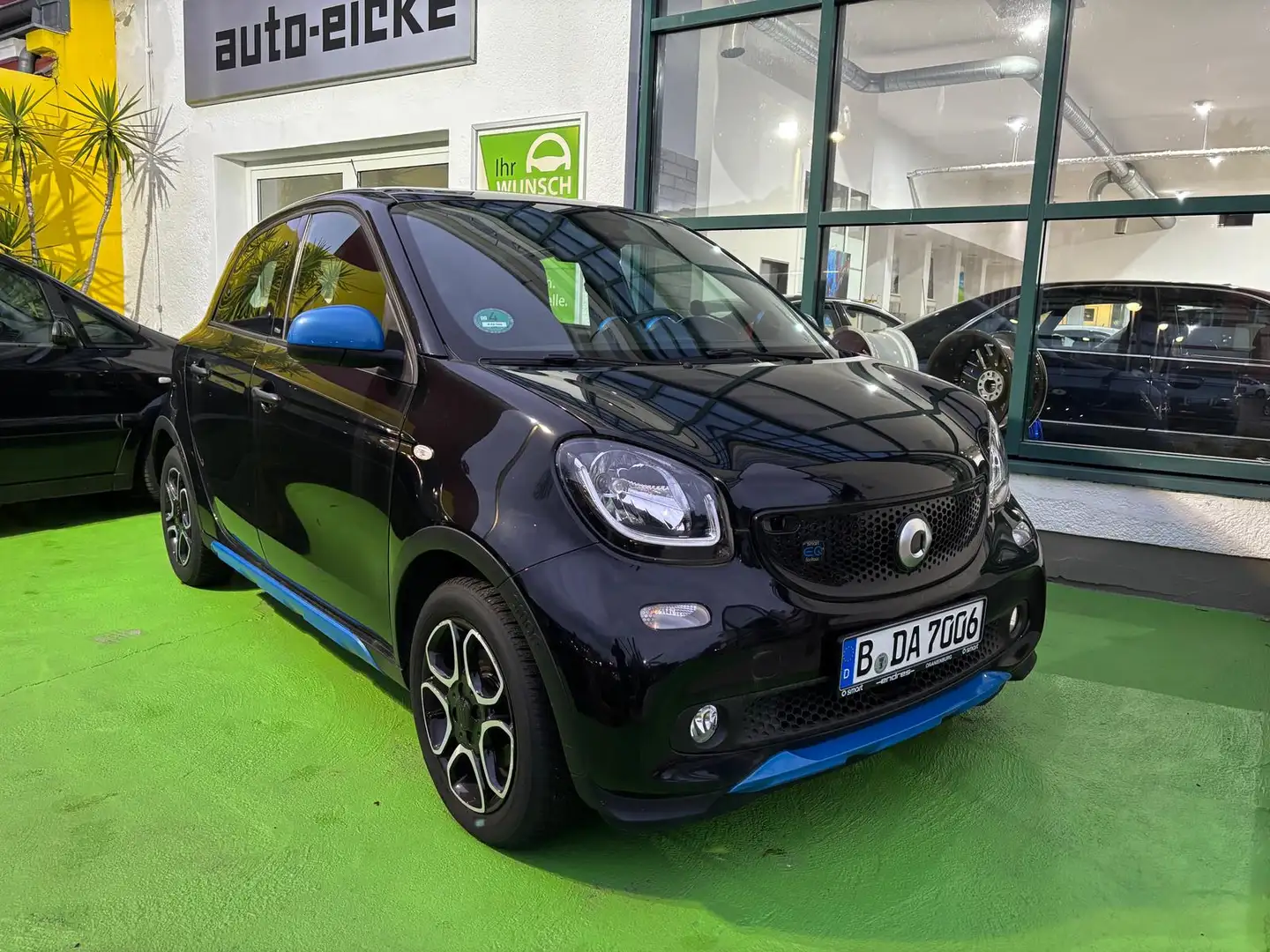 smart forFour EQ Edition Nightsky Schwarz - 1